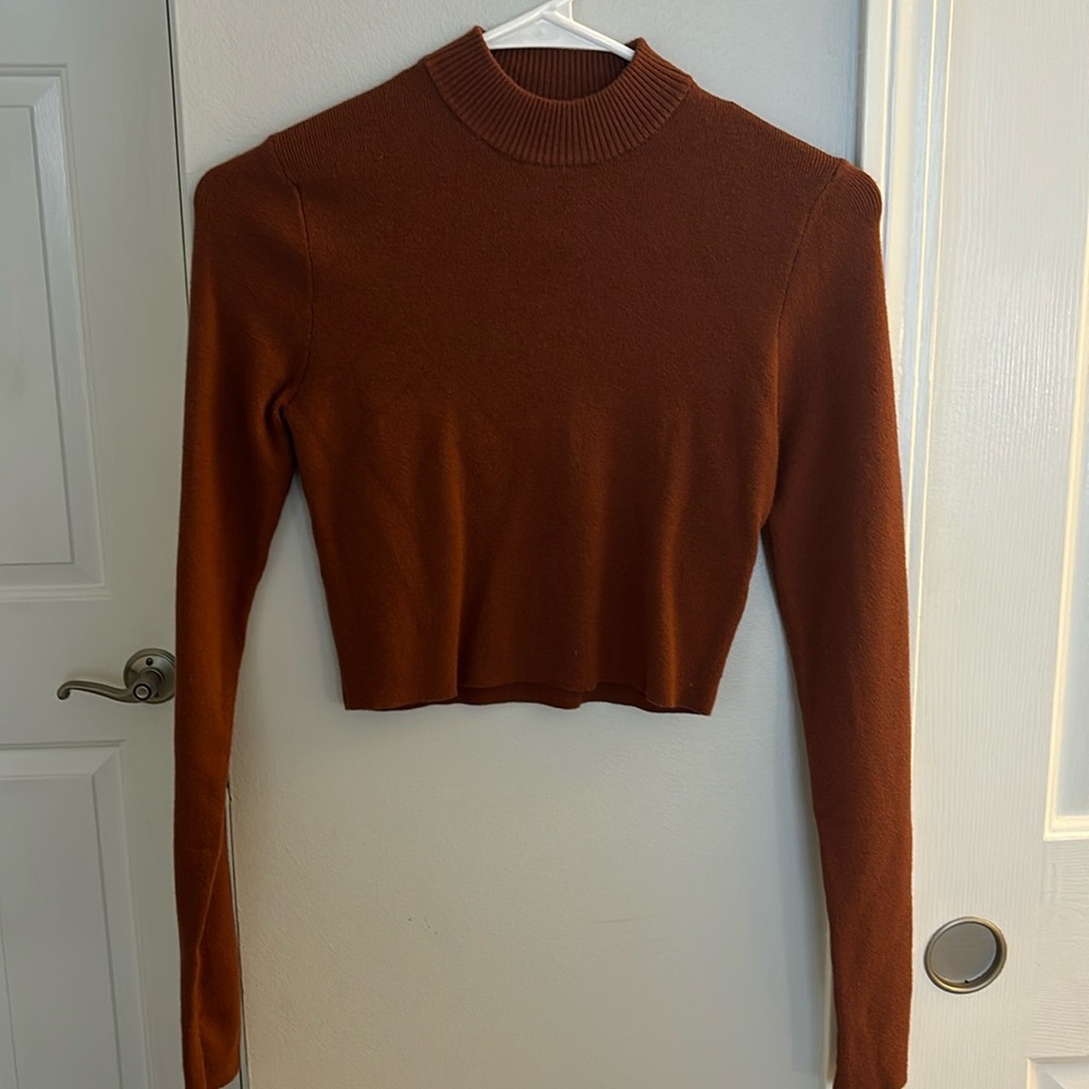 Altard State cropped mock neck